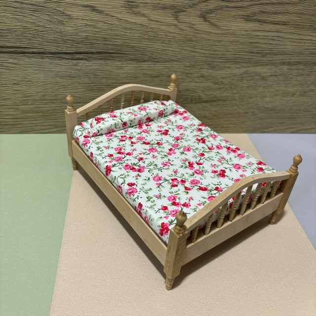020-30270　ミニチュア家具　bed　ダブルベッド【ラティス】