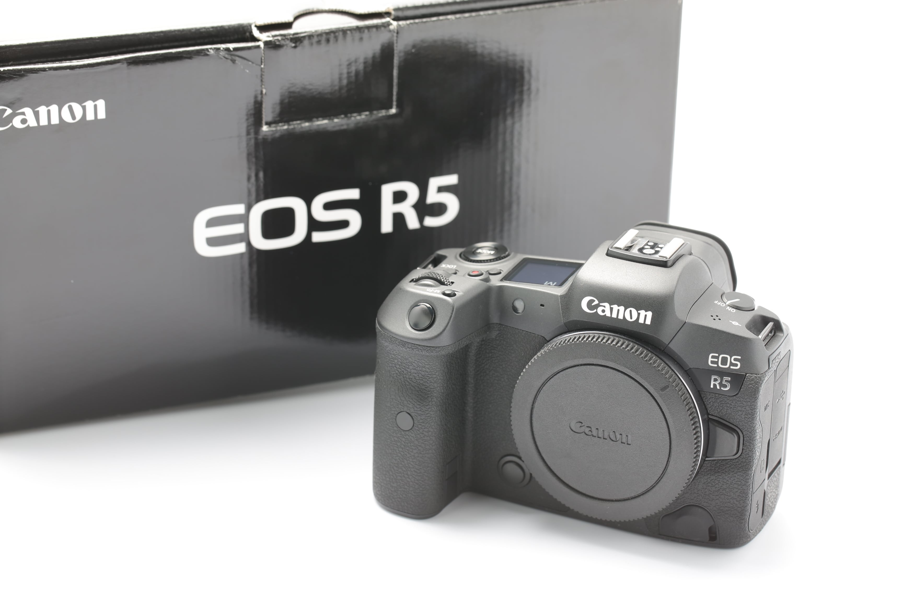 Canon (キヤノン) EOS R5 美品 | グラフラボ オンライン [ graphLAB ONLINE ] powered by BASE