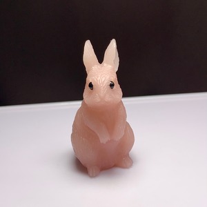 5.ピンクオパールうさぎ・インテリア