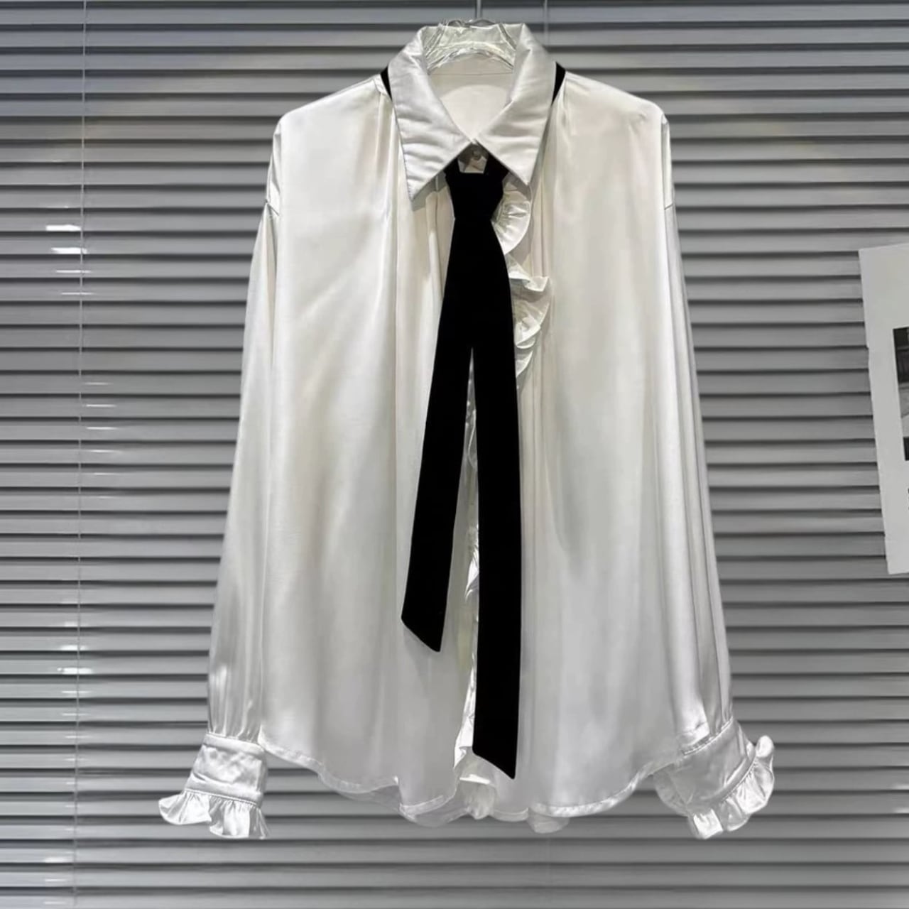 ボウタイフリルシャツ 0298