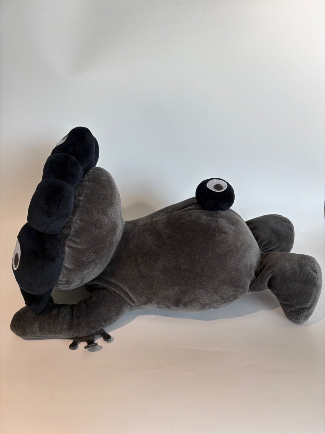 第1次受注】EXPO2025 ミャクミャク 這型ぬいぐるみ(L) 黒ミャクミャク