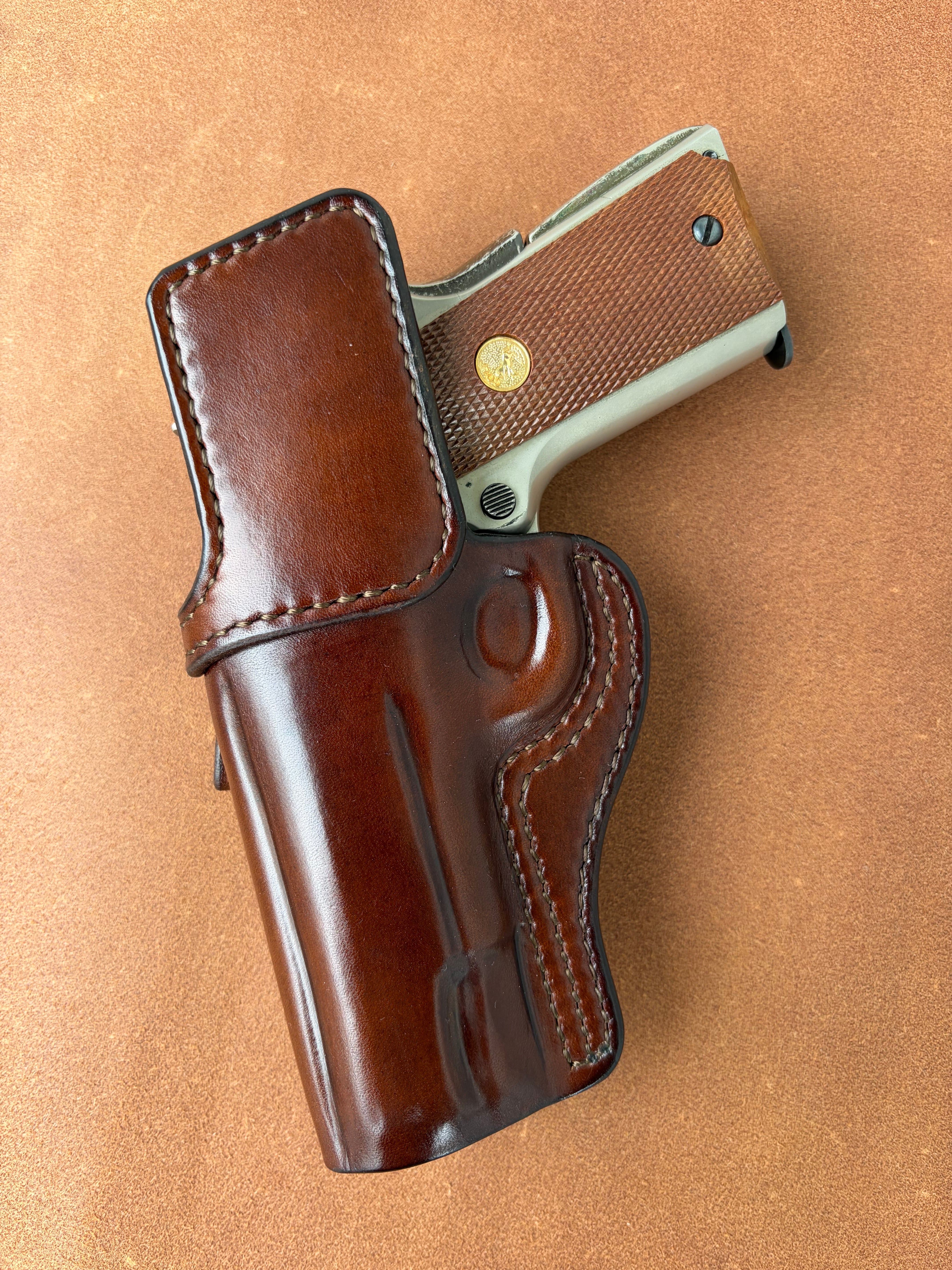 commander inside leather holster | 黒沼興業