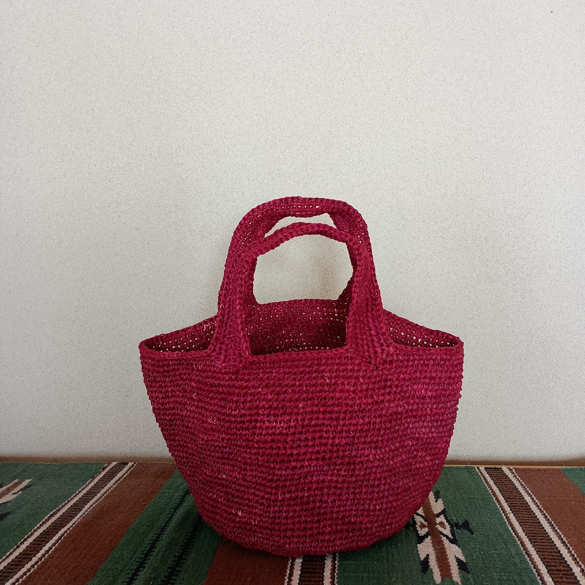 ラフィアバッグ 丸型 エンジ