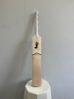 Fantail Cricket English Willow Grade 3 Bats SH -White Minimal 2501