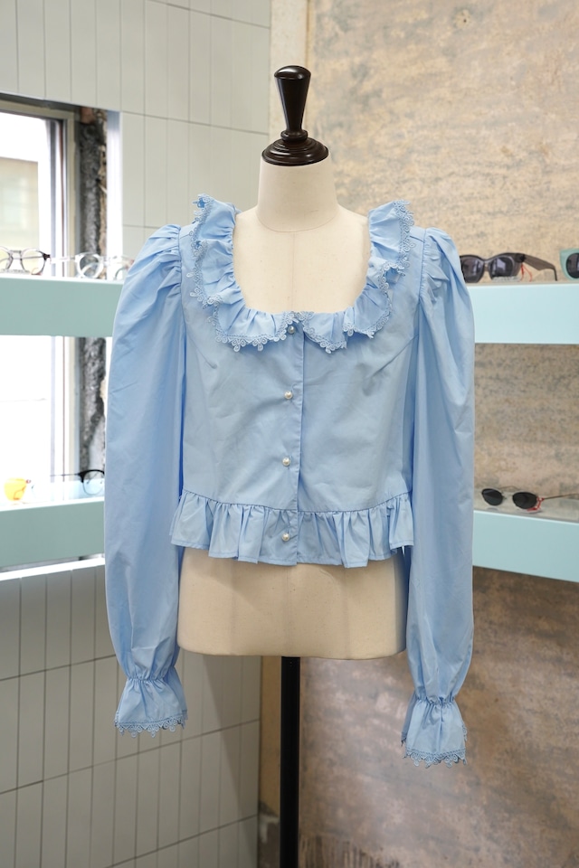 VEIL RUFFLE TOP