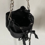 【受注予約：7月中旬入荷予定】drawstring nylon ribbon mini bag/black