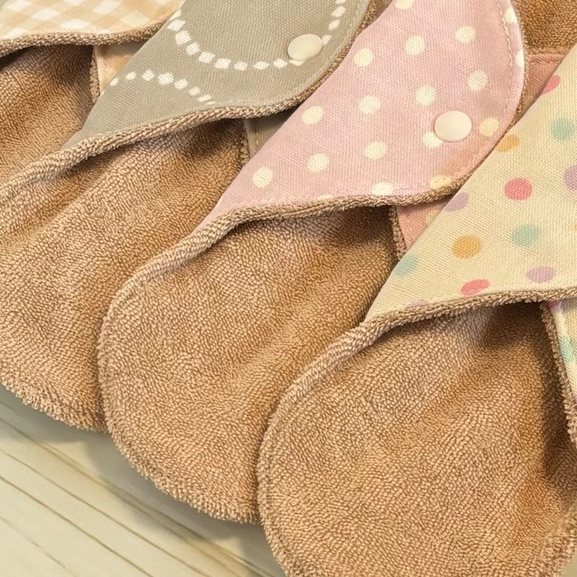 22cm パイル オーガニック 布ナプキン 防水仕様 4枚セット 普通の日用 256