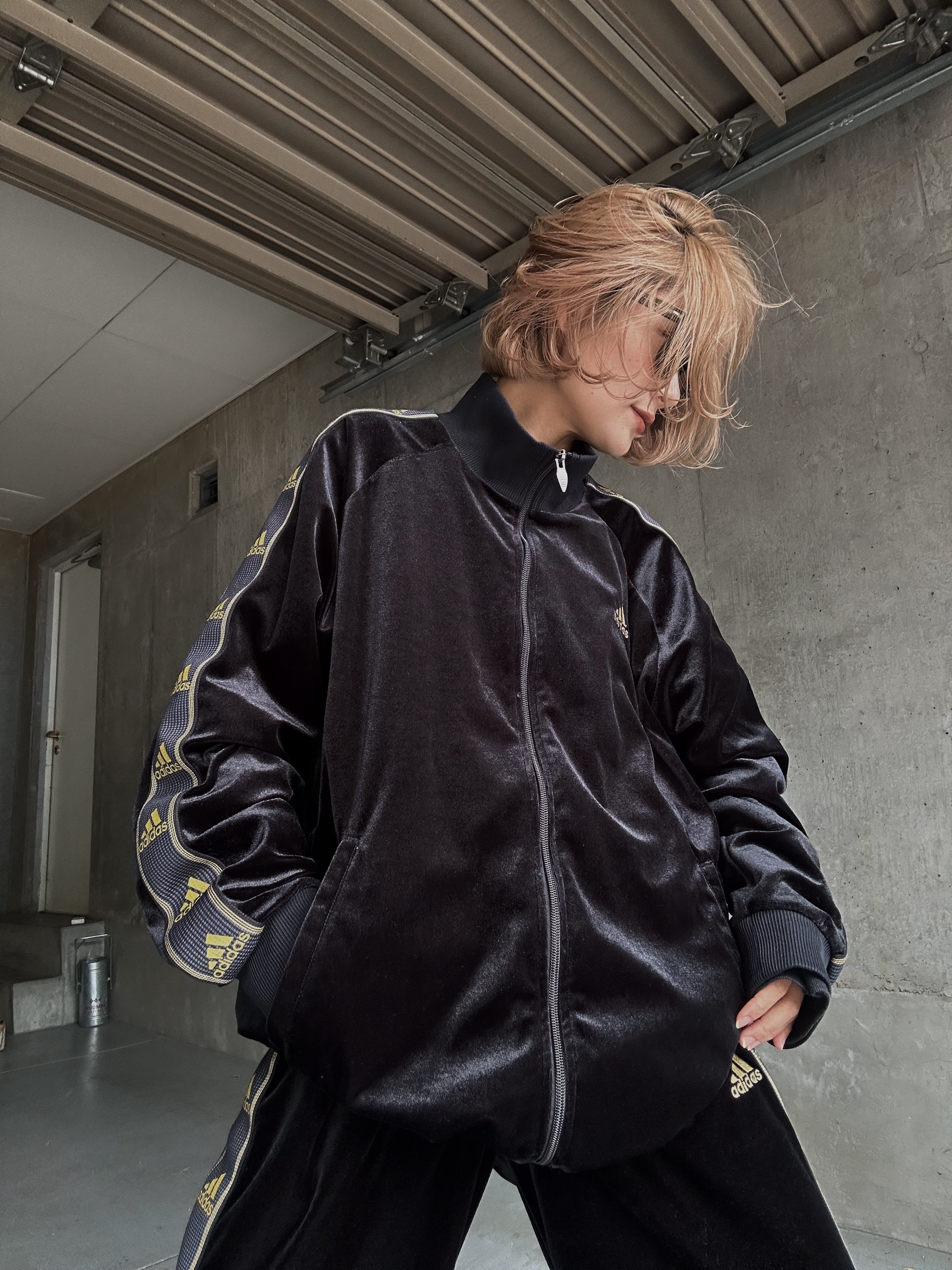 (OT1228)adidas velour track jacket set up