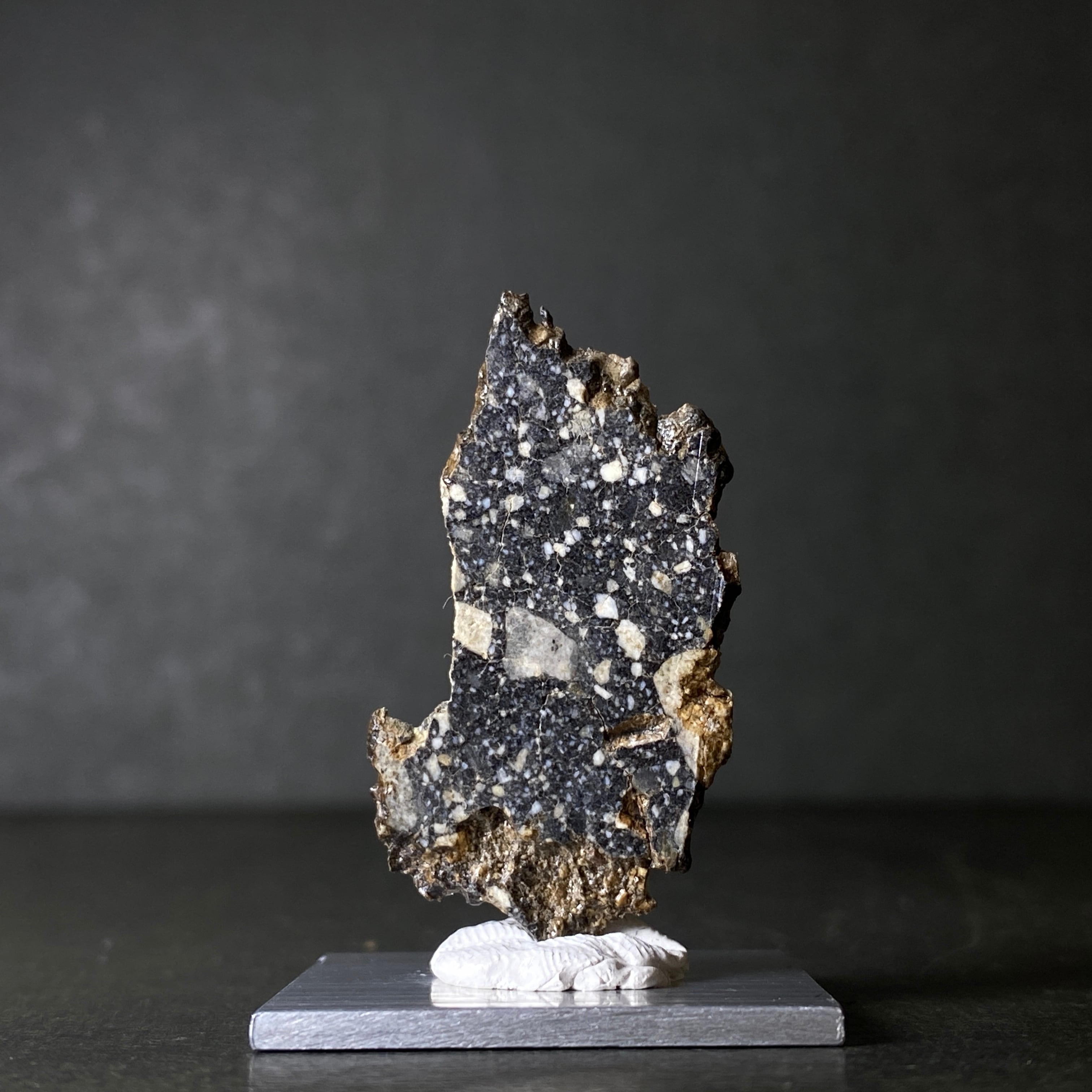 アグダル隕石 Agoudal Meteorite 26011618 | 【隕石屋】METEOS（メテオス）