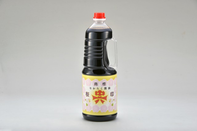 桜印醤油1.8ℓ