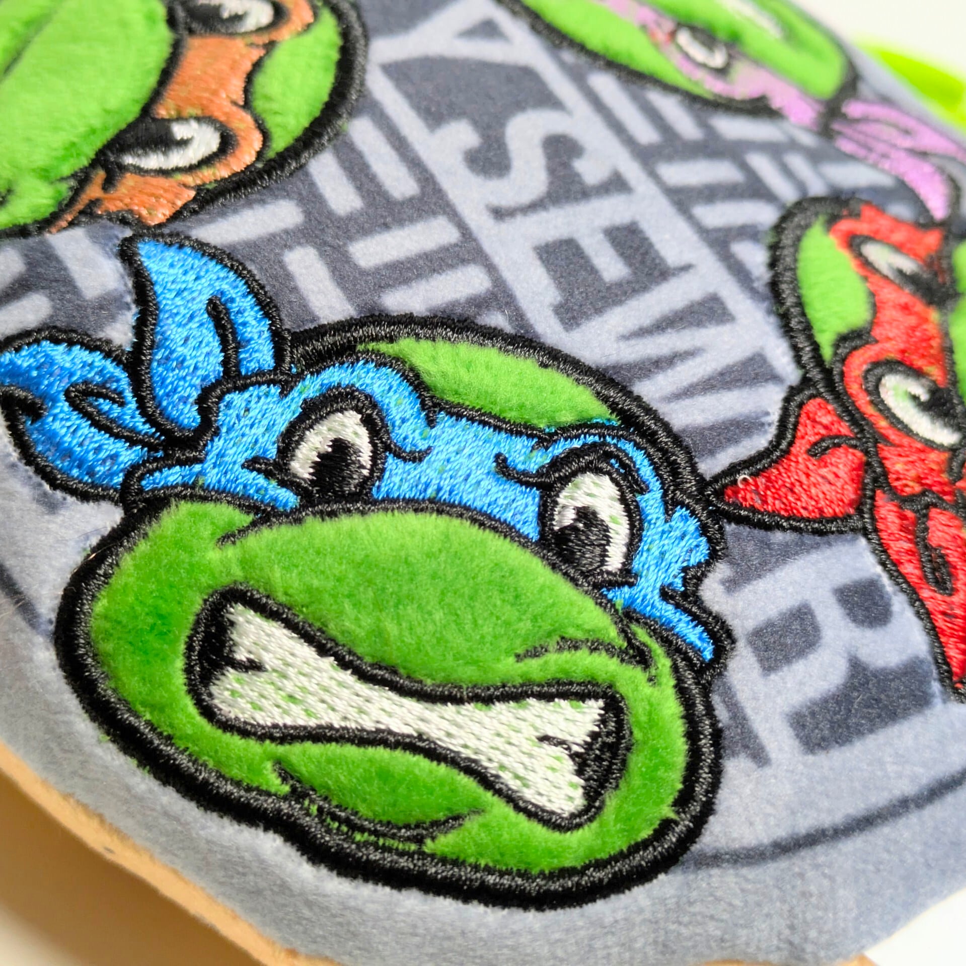 【 PLUSH COIN POUCH（ プラッシュコインポーチ ） 】フェイス型ぬいぐるみキーホルダー / 小物入れ / コインケース / コスメポーチ 〚アメリカン雑貨 アメトイ〛