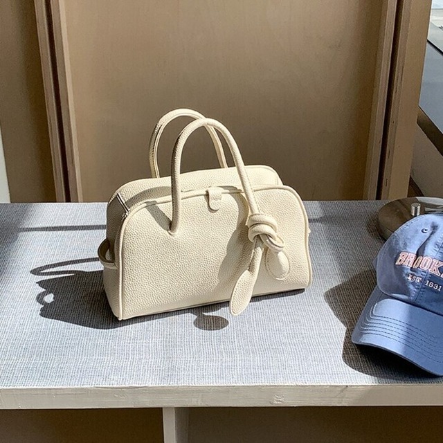 ノットデザインボストンバッグ 250415