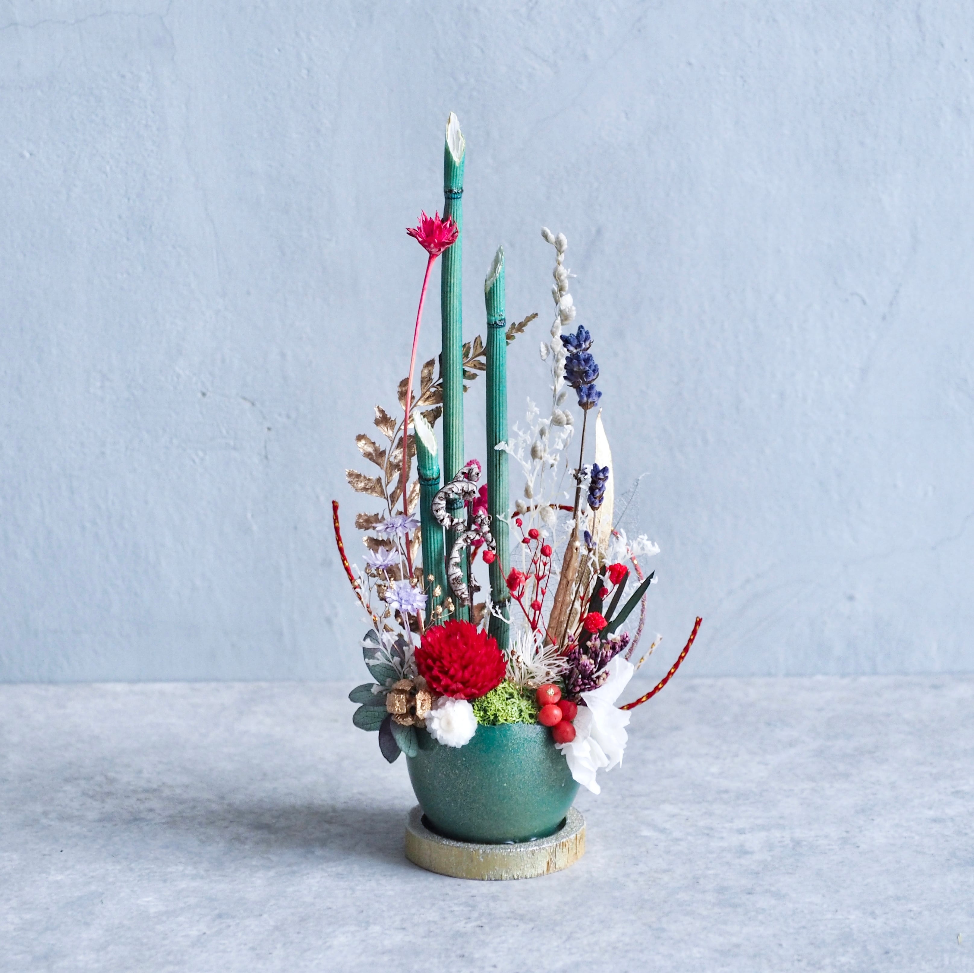 たまごの殻から生まれた門松《碧》