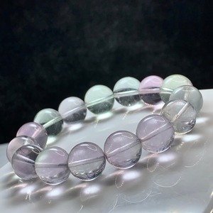 ほんのりパステル系☆大玉フローライト・ブレスレット
