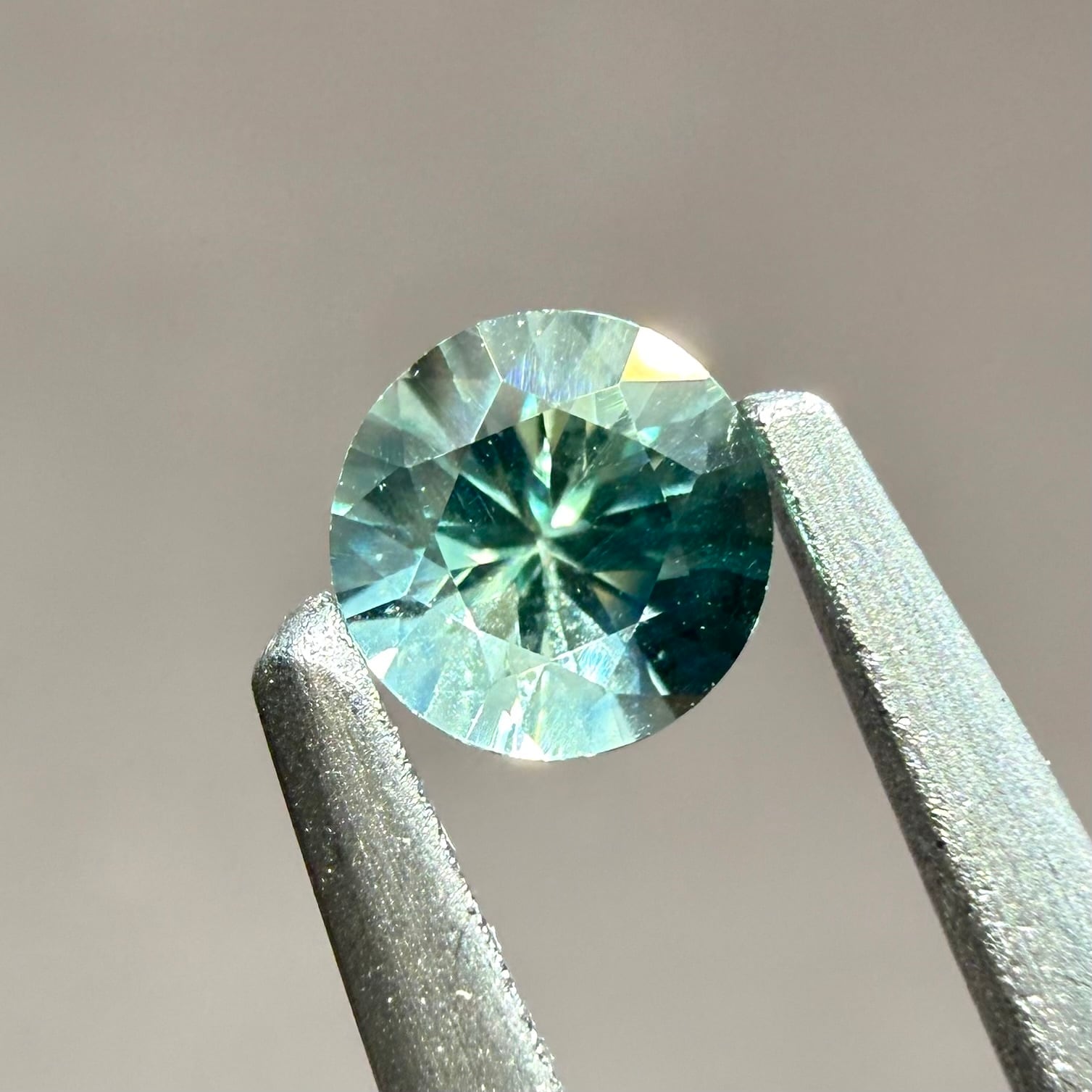 アメリカ産モンタナサファイア0.21ct 3.52×3.52mm /2636-534 | Maiko's