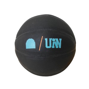 37 Training ball : ブラック