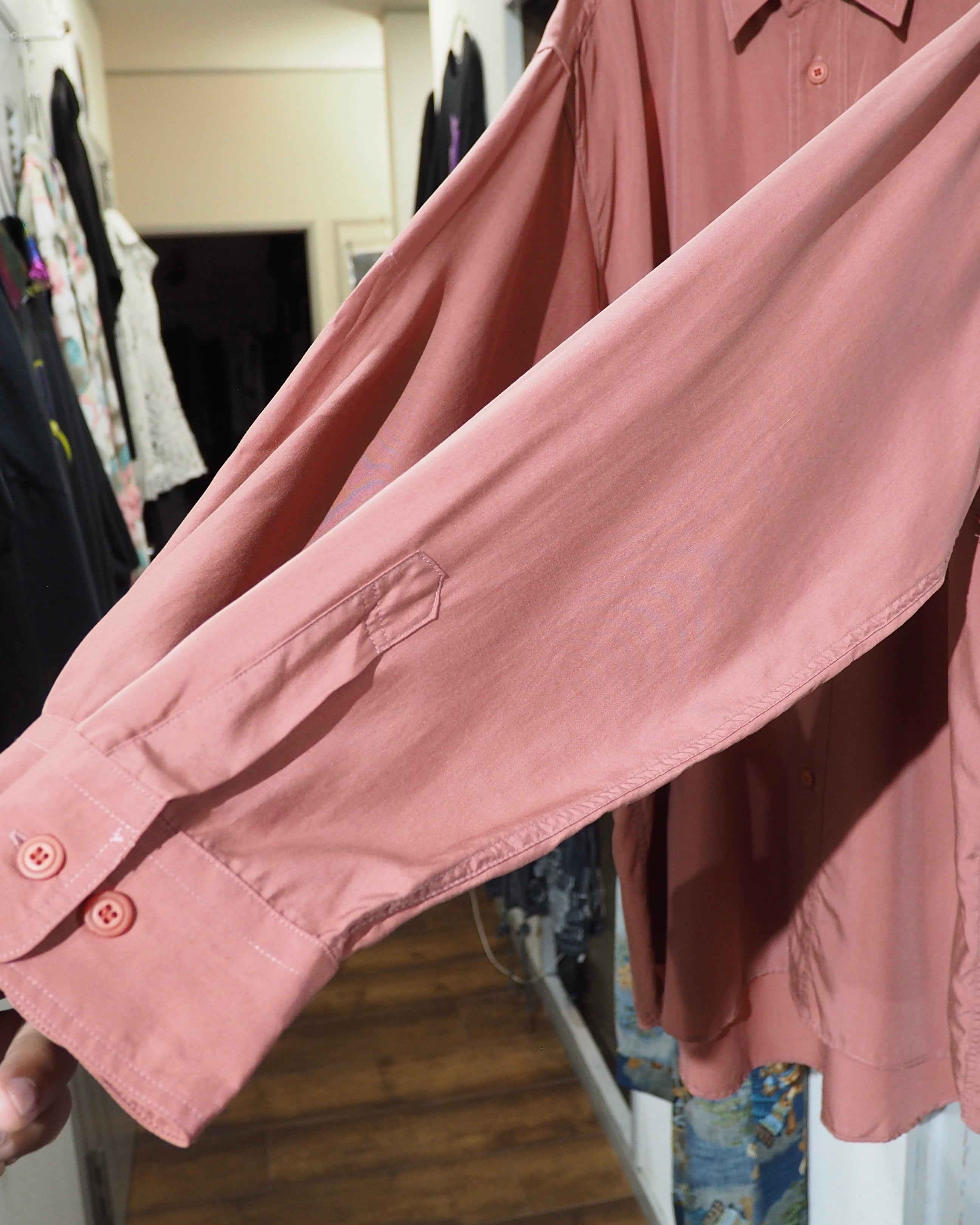 1990s " Allegri ‐ 鈍煤 " Beautiful Dusty Pink Color vintage Drape loose shirt