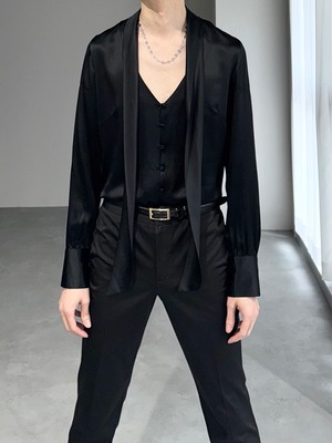silk satin bowtie shirt / black