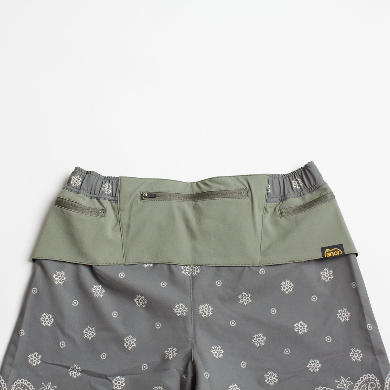 ranor（ラナー） PANEL MIDDLE SHORTS olive メンズウィメンズ