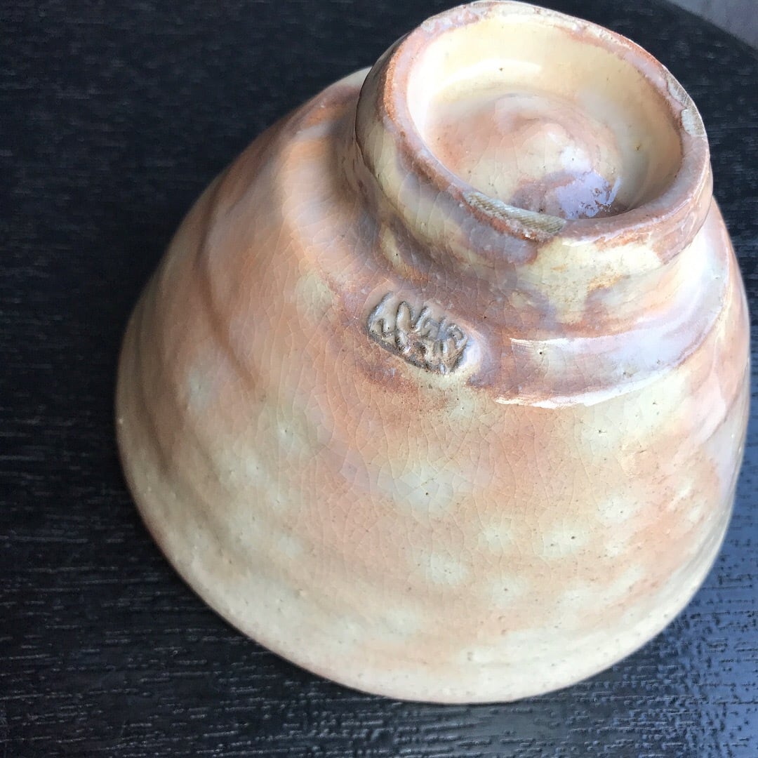 陶器 萩焼 輪花 井戸形抹茶碗(木箱入） 林紅陽 作 | 陶器 和食器 萩焼