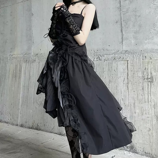 服 ドレス アシンメトリー ロング マキシ丈 黒ゴシックゴスロリ系 コーデ｜天使と悪魔