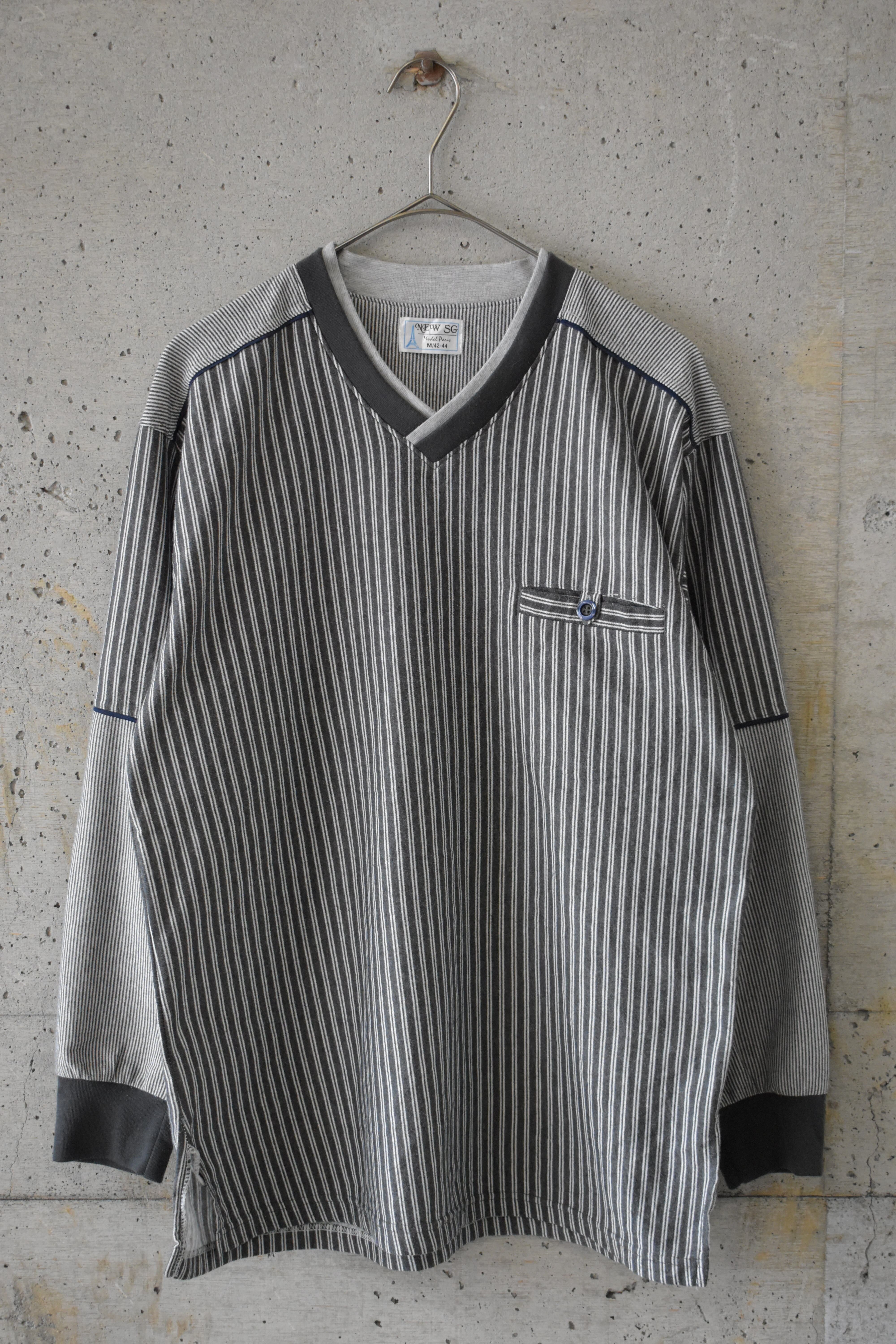 Striped V-neck fleece-lined top