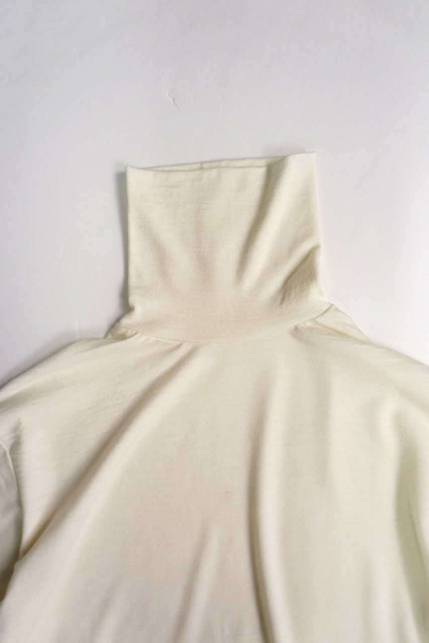 Super 100's Merino High Neck P/O