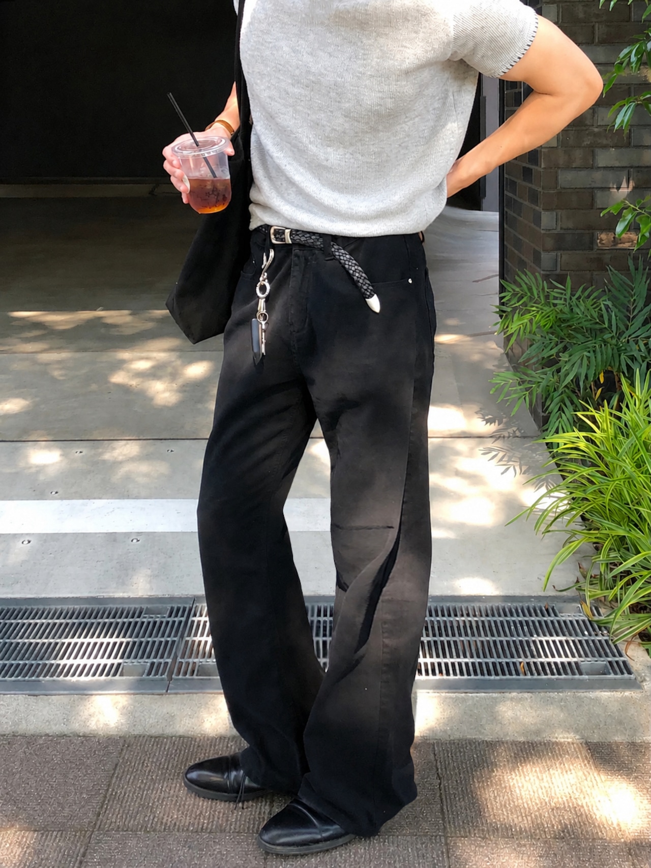 Signature Flare Cotton Pants (Black) - 5