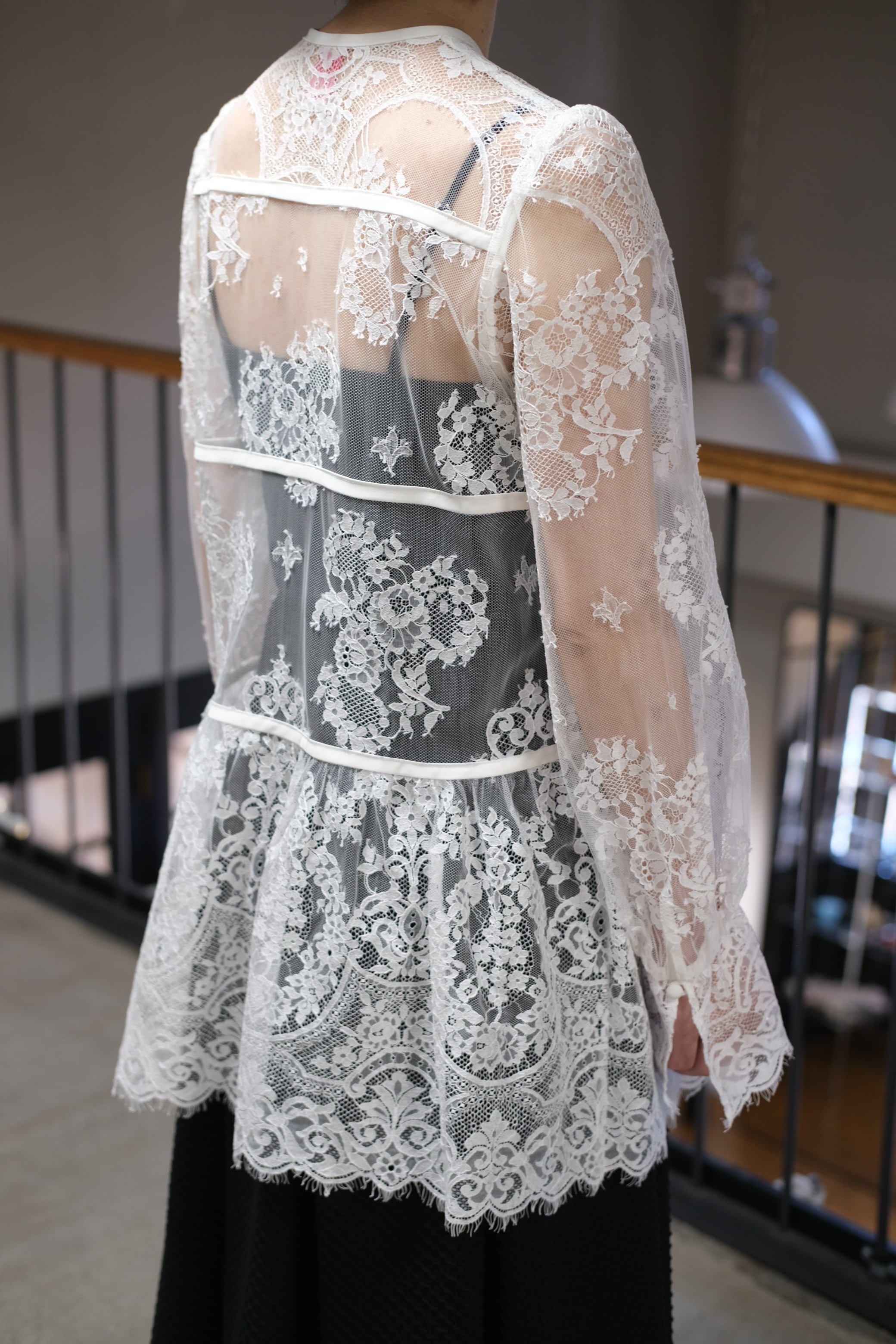 FETICO】LACE GATHERED BLOUSE -White- | loop