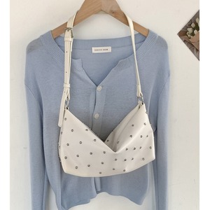 studded shoulder bag　J00477