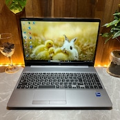 極美品‼️HP 250 G9☘2024年製☘️SSD256GB☘ノートパソコン