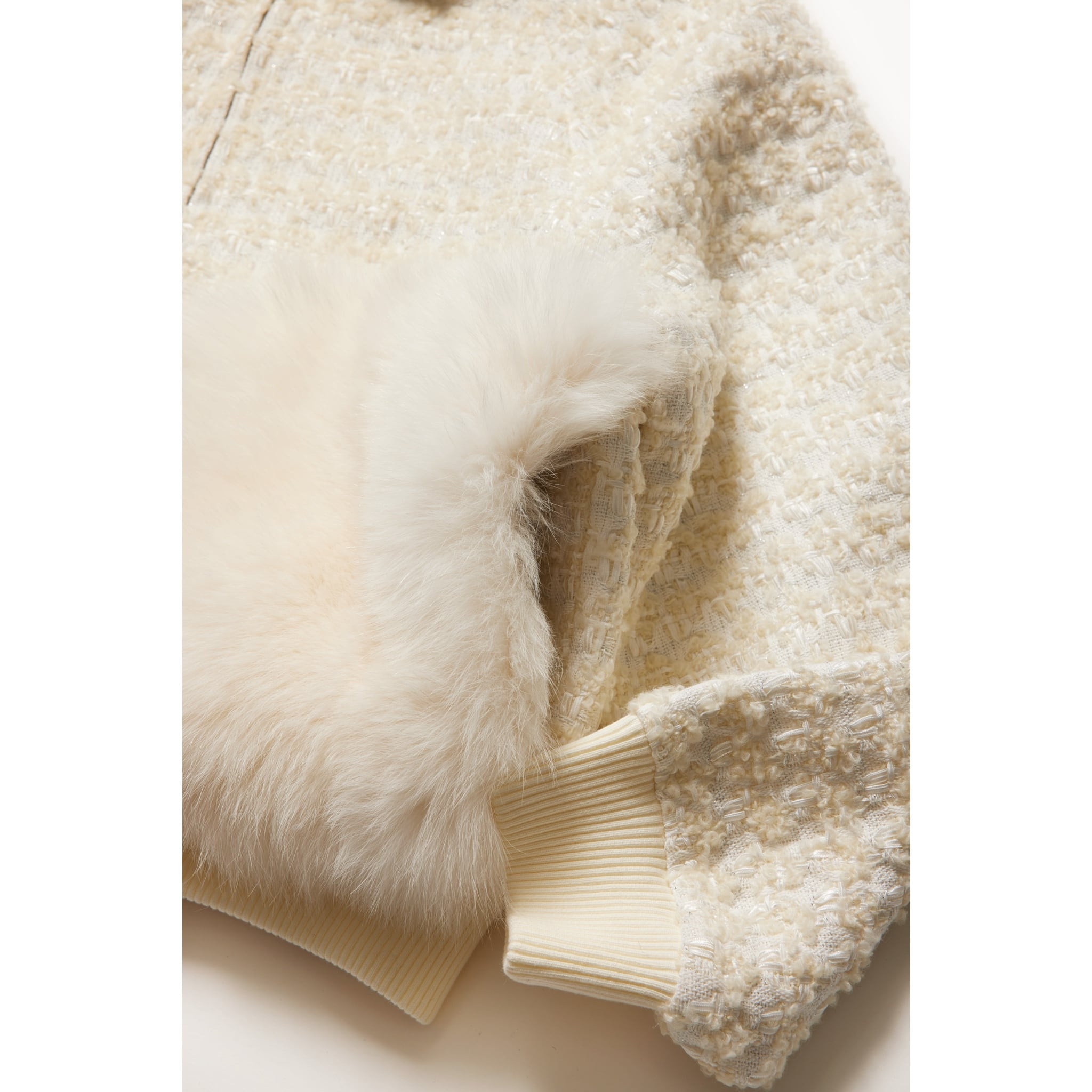 【完売品】 cccmalie シーマリー 新品ポケットファーブルゾン白色ツイード ポケットファーブルゾン | cccmalie