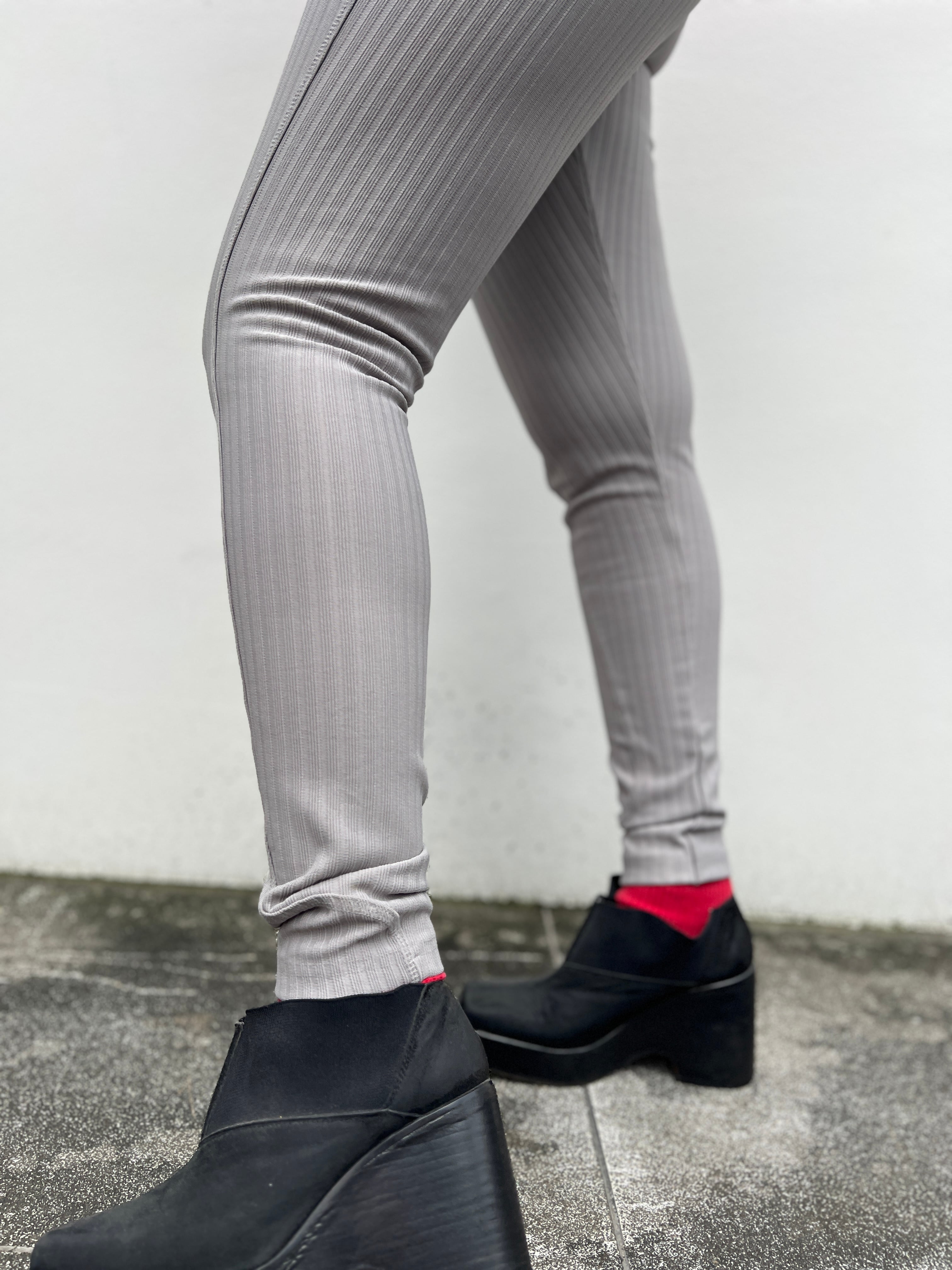 Vintage gray leggings pants