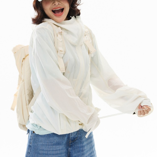 outdoor mood light hoodie jacket　アウトドアムードライトフーディージャケット　J1945