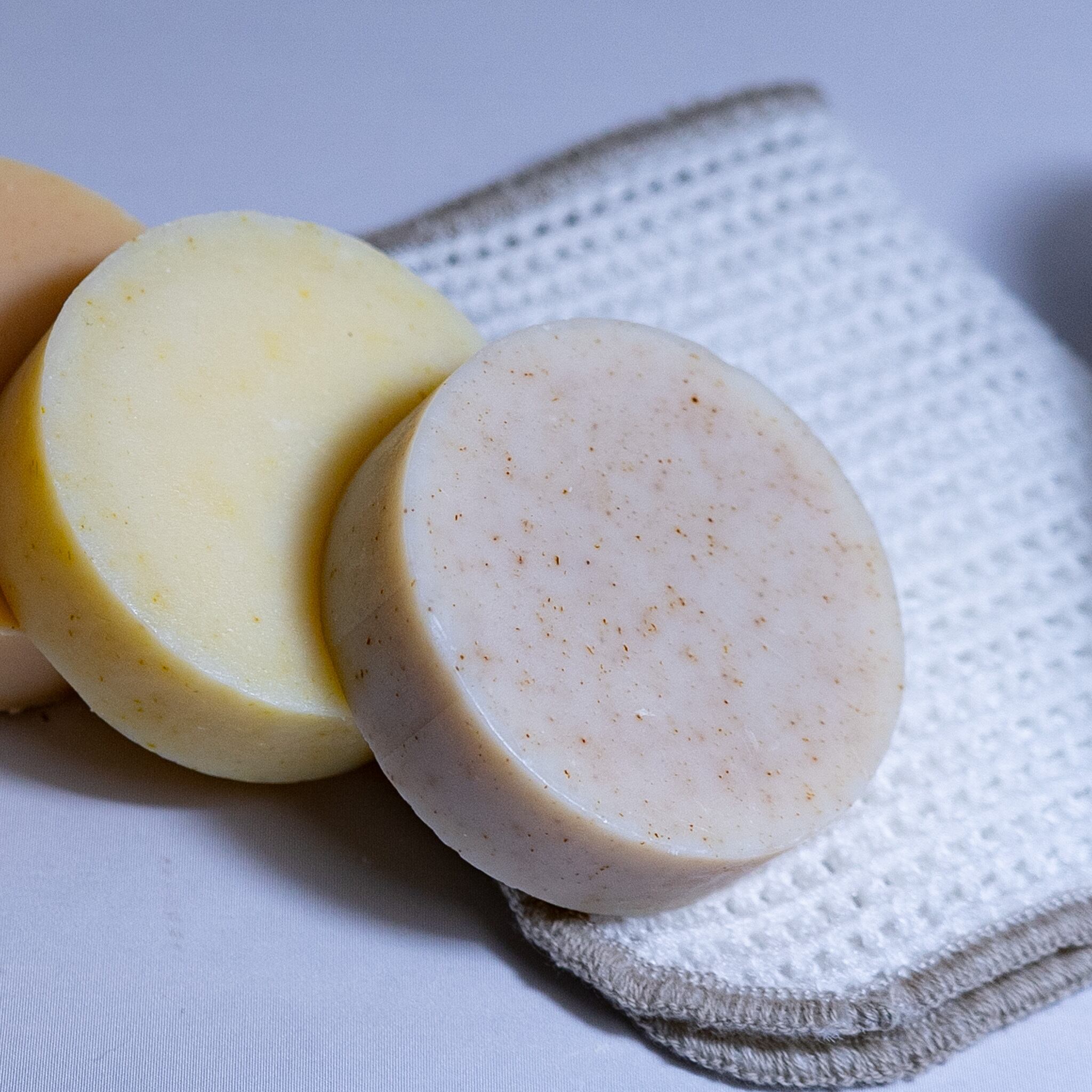 chamomile soap（自然派食器石けん）