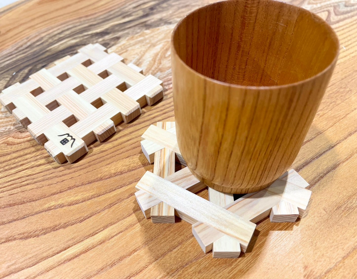 木組みコースター／2組セット | 藤田建具店