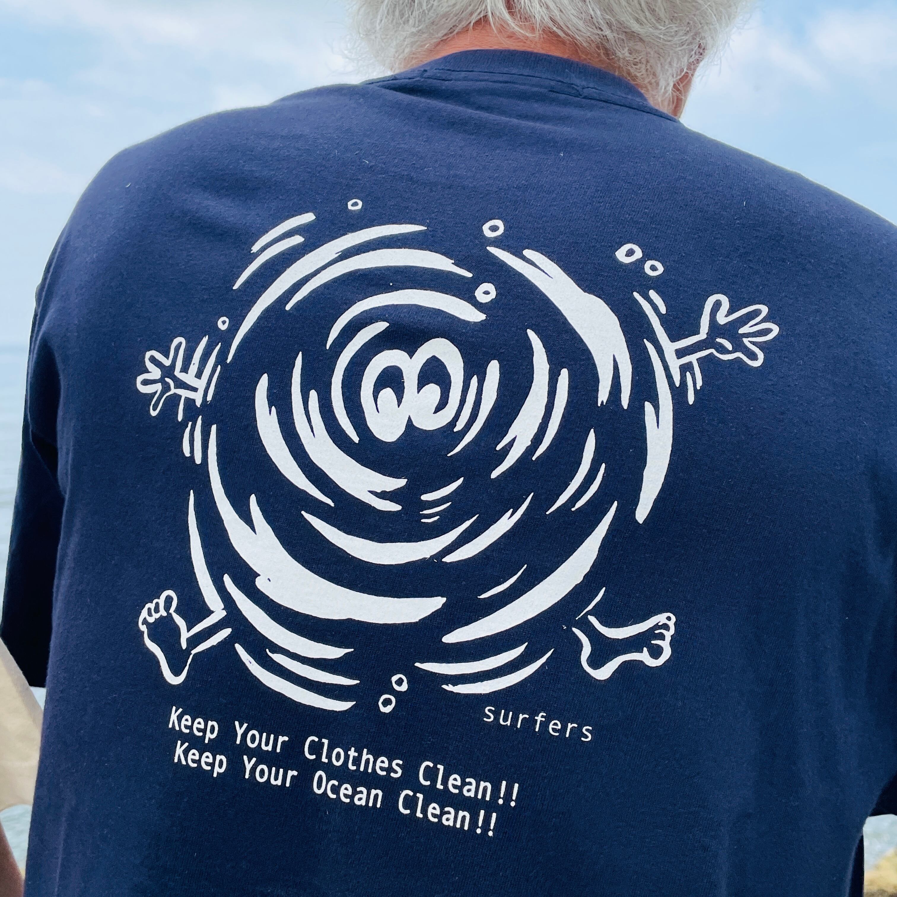 2318 “ BUBBLE-kun ” T-SH | surfers Online Store