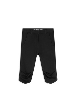 [OPEN YY] ROUND CUT CAPRI SHORTS, BLACK 正規品 韓国ブランド 韓国通販 韓国代行 韓国ファッション オープン ワイワイ 日本 店舗
