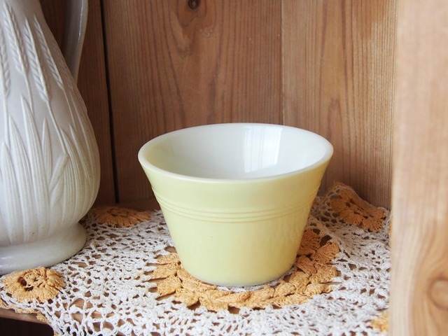 イギリスアンティーク　パイレックス・カスタードカップ　JAJ PYREX