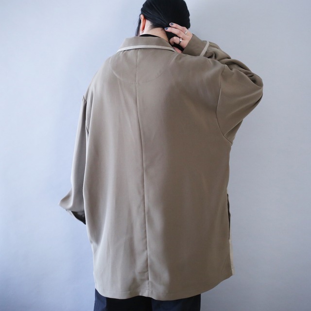 bi-color panel switching design over silhouette open collar shirt