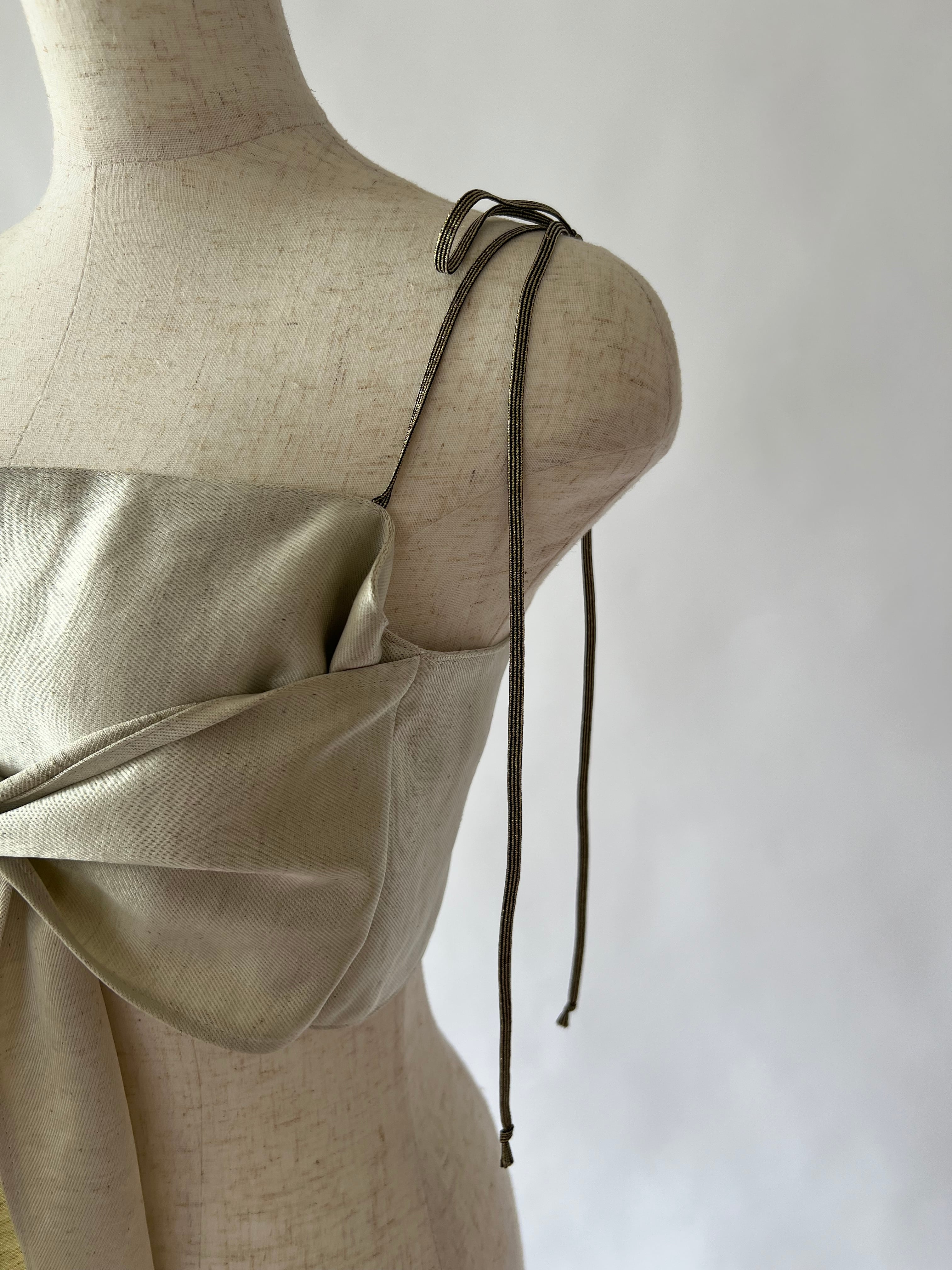 タイブラトップ | ANNIK