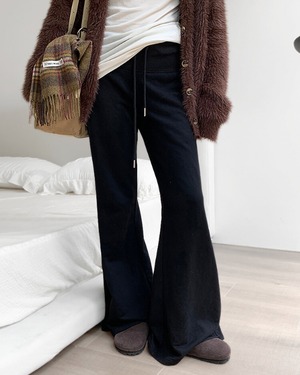 Flare silhouette sweatpants TH3637