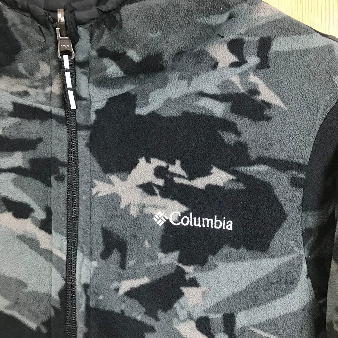 Columbia コロンビア リバーシブル ナイロンジャケット 迷彩 フリース 