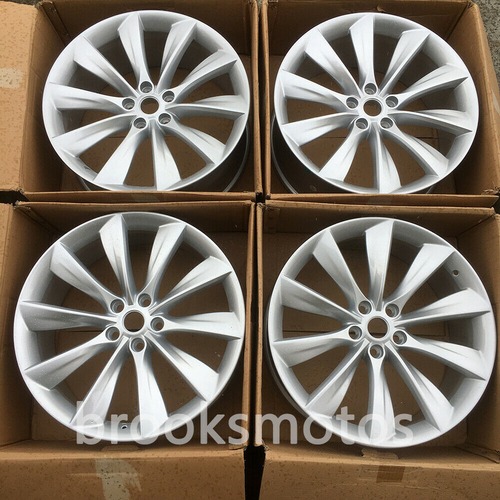 19インチ シルバースタイル ホイール 2017+ テスラ モデル 3 19X8.5 セット 4 BRN-1178