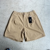 new balance イージーショーツ カーキ