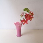 ピンクストライプの花瓶【ヒビ割れあり】