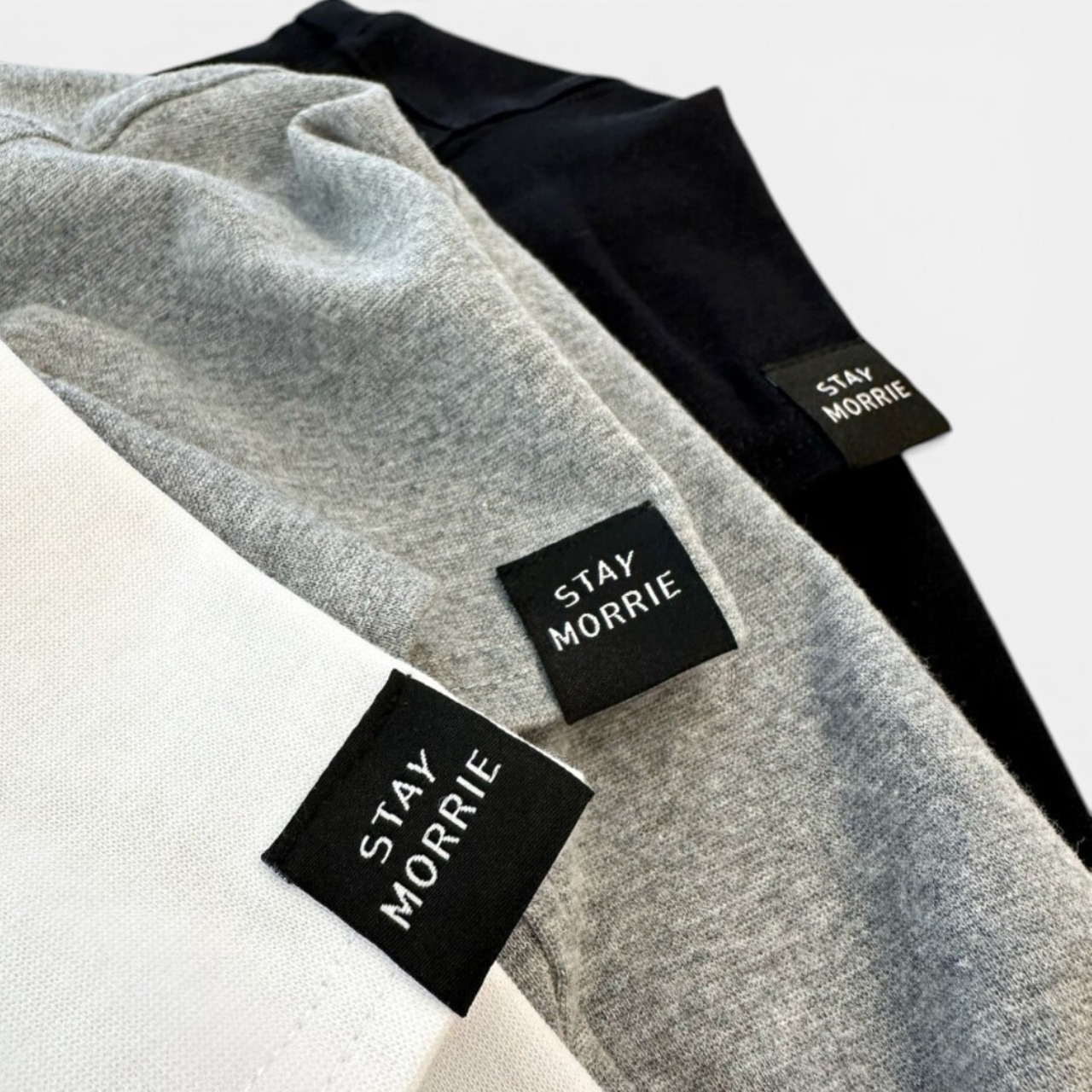 【予約】[ STAY MORRIE ] Wine & We Print T-shirt（お名前入り）｜Gray - 4