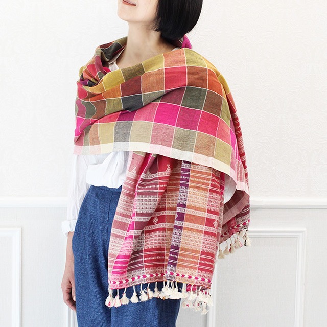 インドグジャラート手織りカラコットンストール【チェックA】