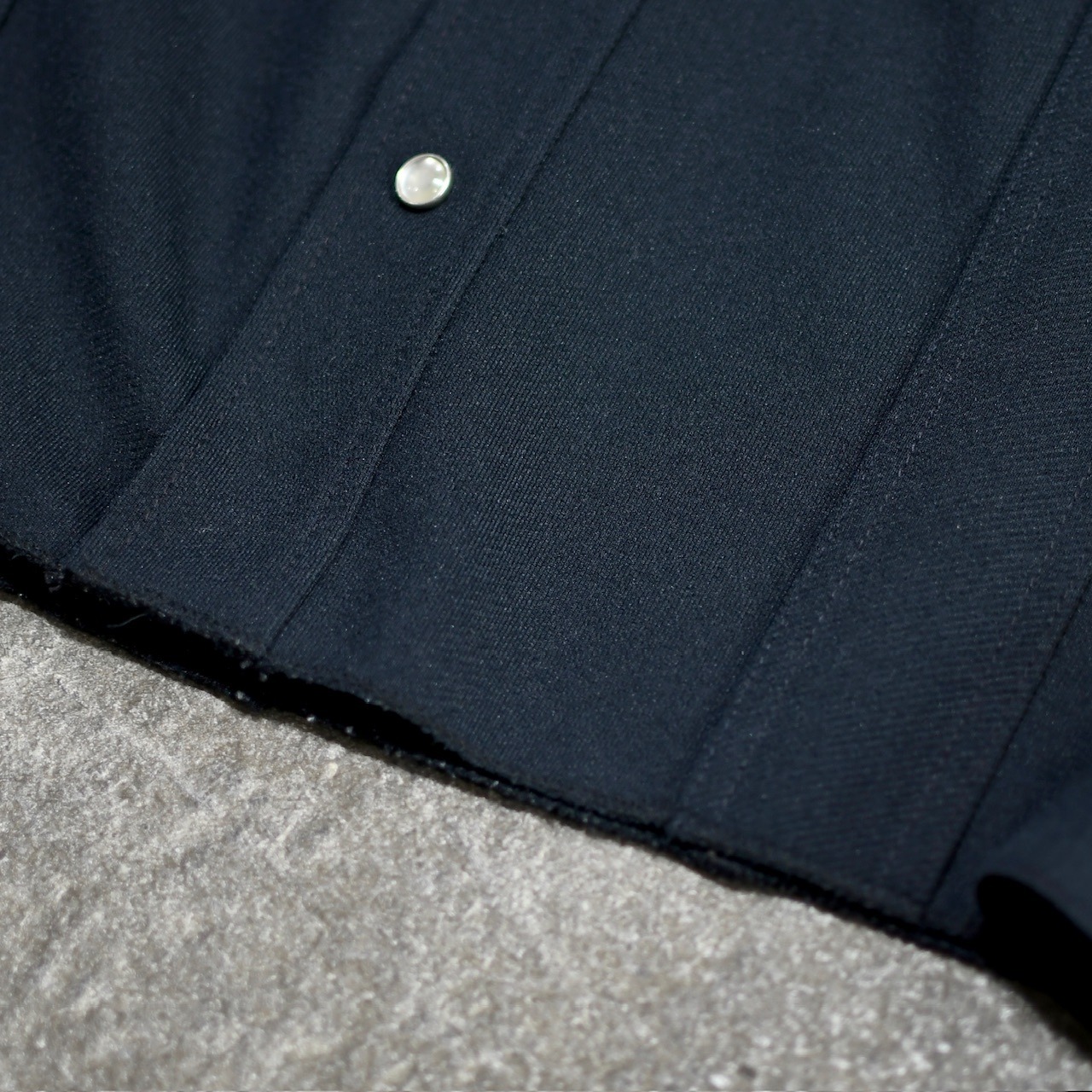70's LEE custom short length tracker jacket navy