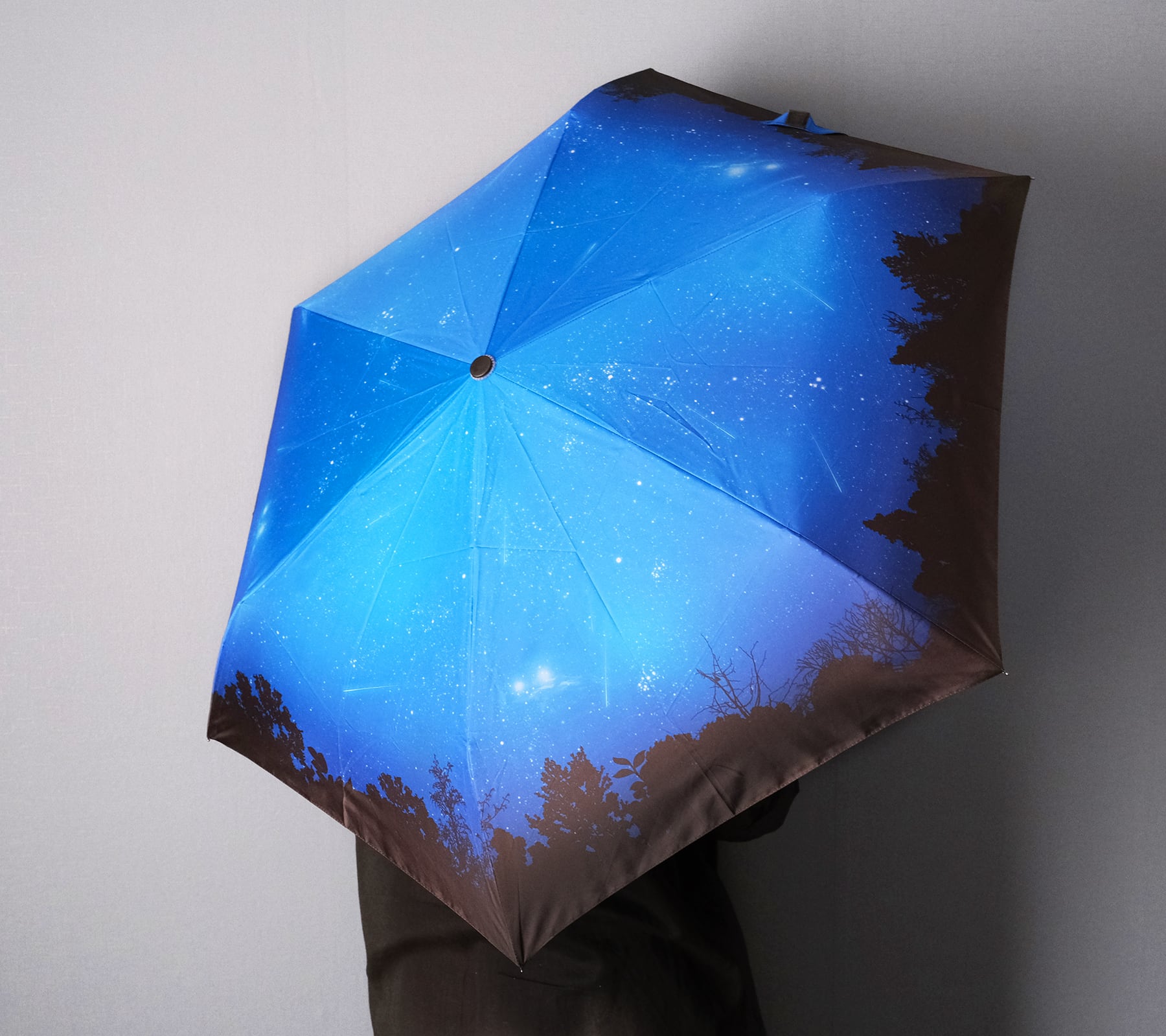 雨の中で差す星空 